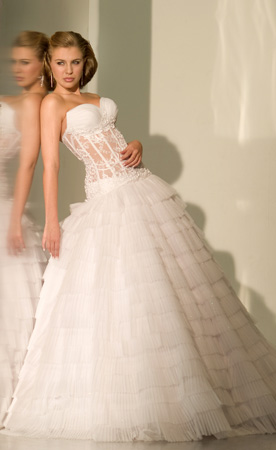 Orifashion HandmadeRomantic Sexy Bridal Gown / Wedding Dress SW0